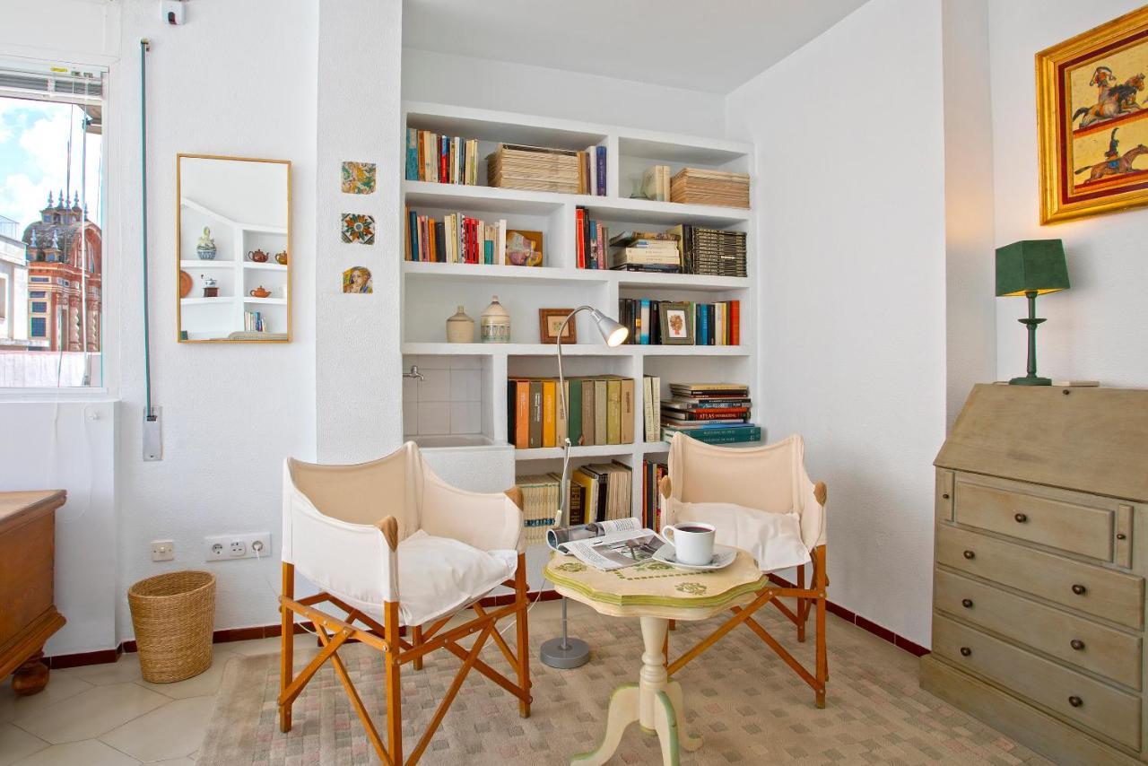 Genteel Home Magdalena Séville Extérieur photo