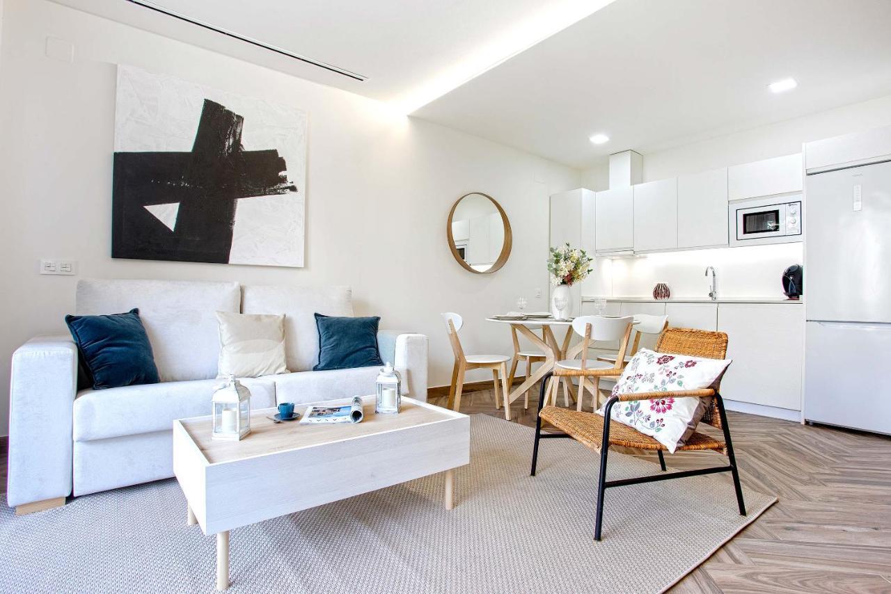 Genteel Home Magdalena Séville Extérieur photo