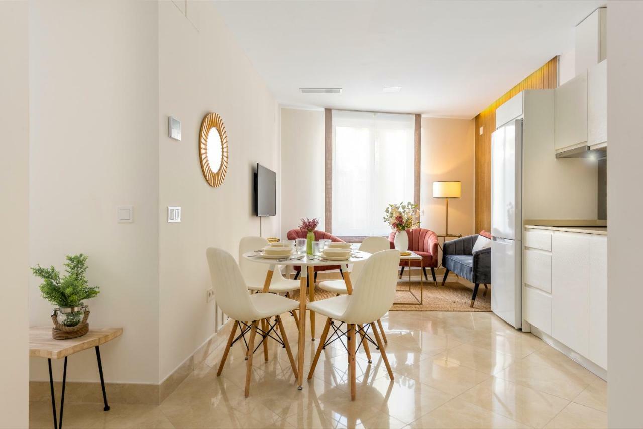 Genteel Home Magdalena Séville Extérieur photo